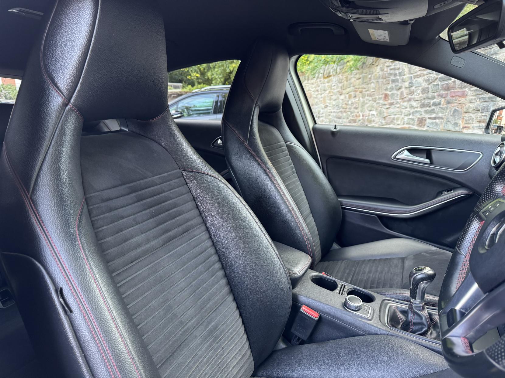 Mercedes-Benz A Class 1.5 A180 CDI AMG Sport Hatchback 5dr Diesel Manual Euro 5 (s/s) (109 ps)